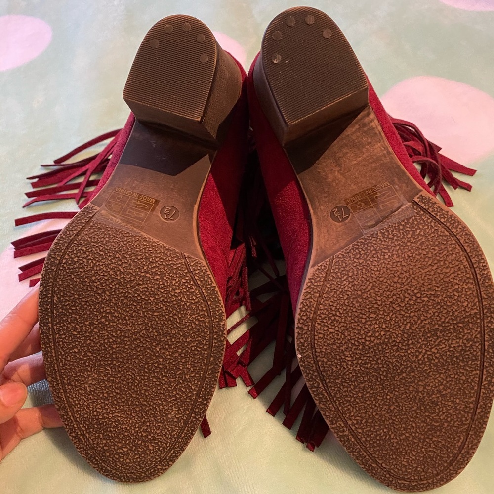 Booties - Picture 3 of 4